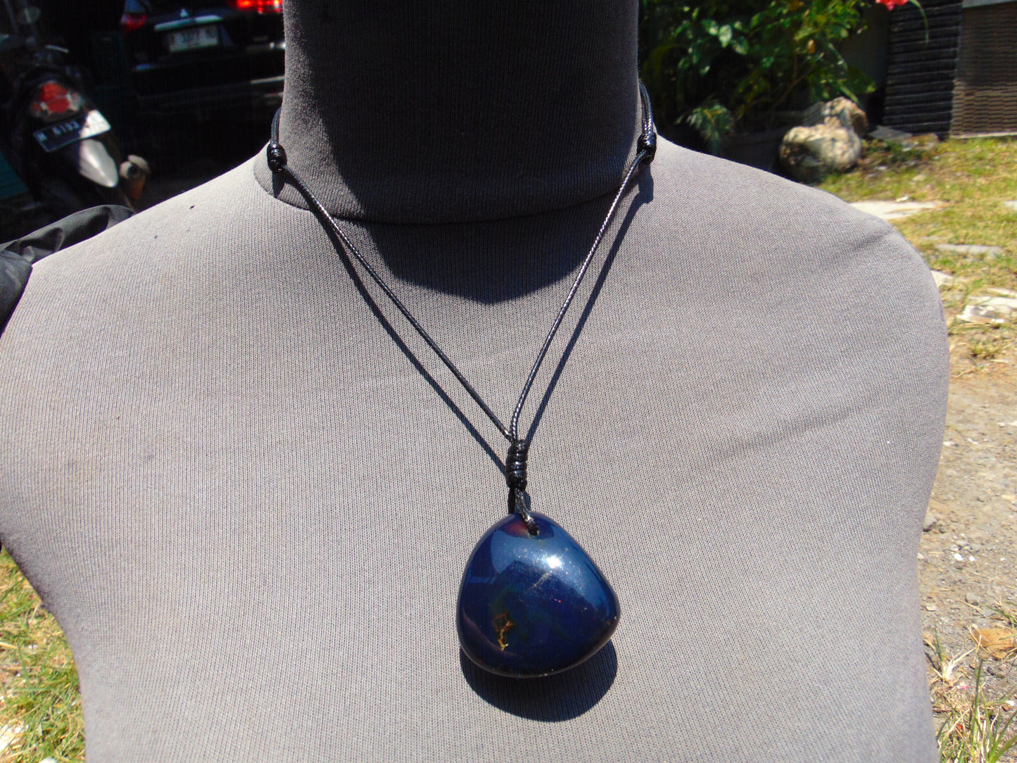 17 gr Pendant Indonesian Blue Amber for Healing PDN362
