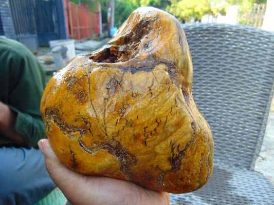 1129 gram Polished Indonesia Yellow Aromatic Amber for Healing 26AYE50