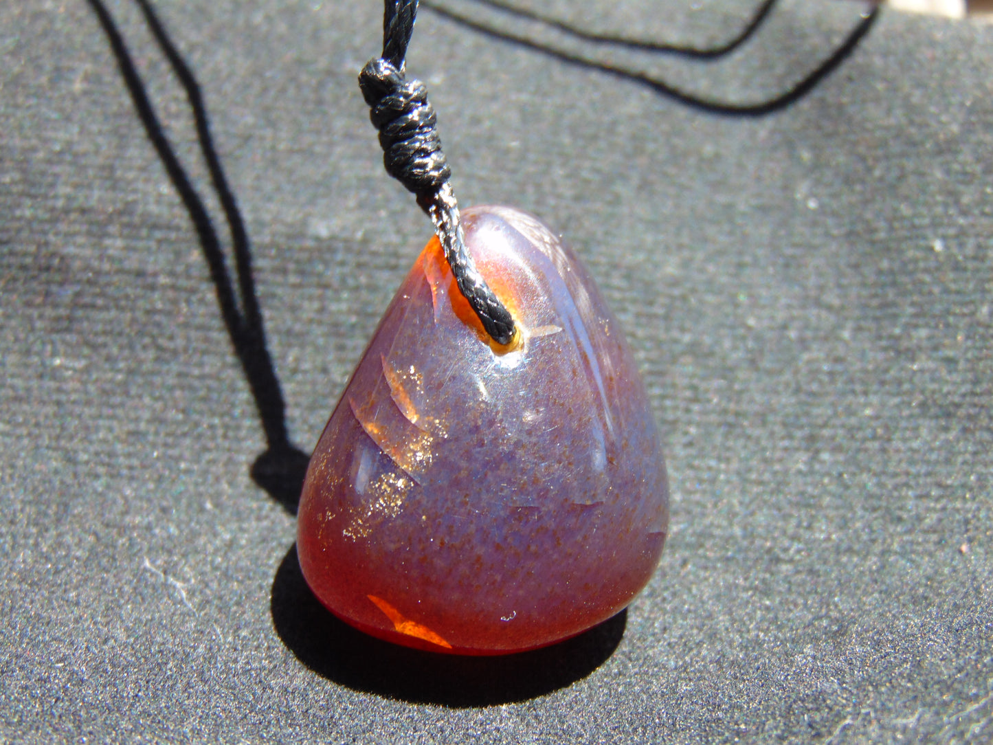 7 gram Pendant Indonesian Blue Red Amber for Healing 26Y62