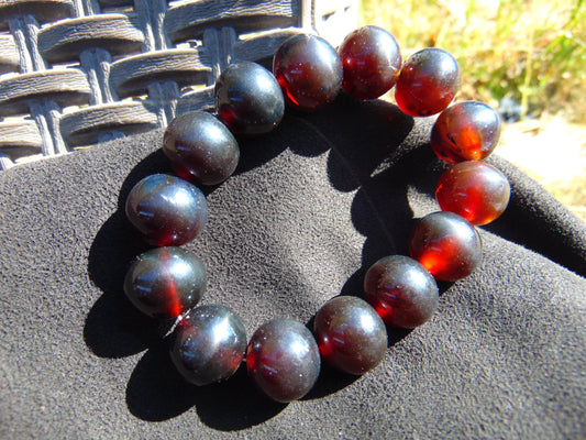 30 Gram 13 Small Beads Bracelet Indonesian Cherry Red Amber for Healing FR61