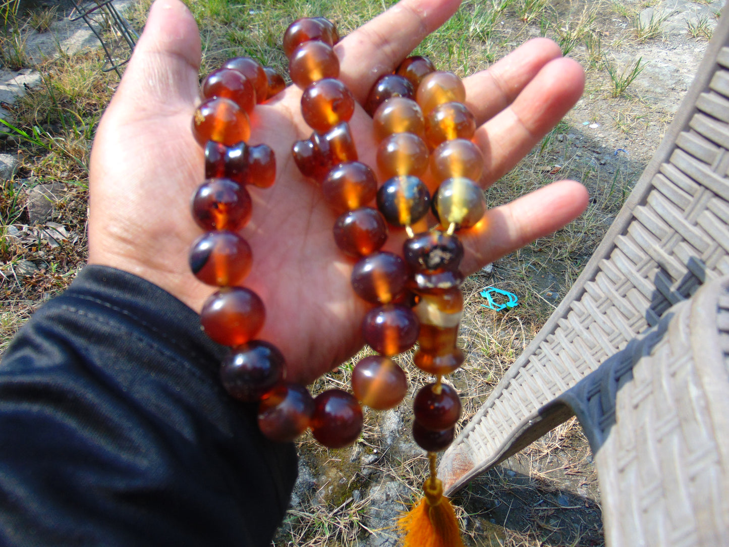 100 gr Tasbih Mesbah Rosary 33+2 Beads 18 mm Indonesian Yellow Blue Amber for Healing 26FT1 (Copy)