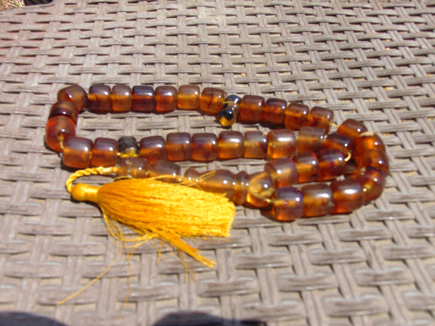84 gr Komboloi Tasbih Rosary 33+2 Beads 14x14 mm Indonesian Yellow Blue Amber for Healing 26TTS9