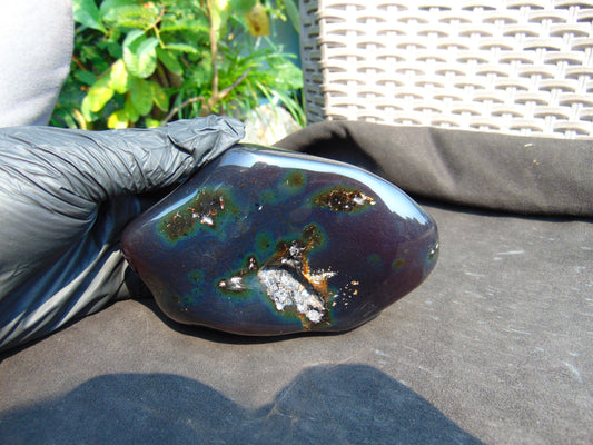 297 gram Full polished Indonesian Purple Blue Amber for Healing ar120