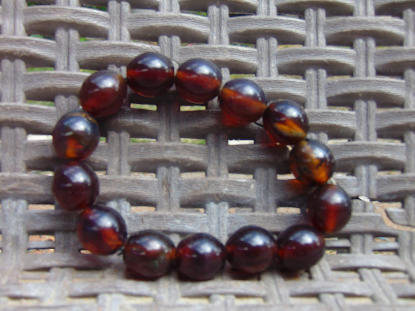 22 gr 14 Small Beads Bracelet Indonesian Crystal Red Amber for Healing A14G75
