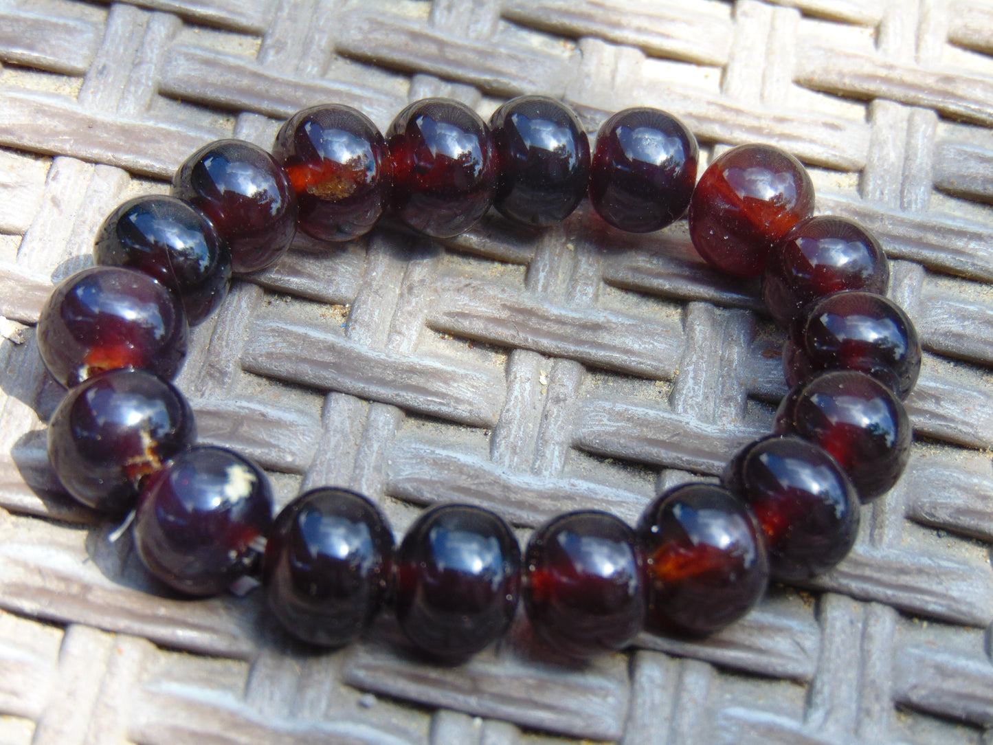 18 gr 12 Small Beads Bracelet Indonesian Cherry Red Amber for Healing A18G98