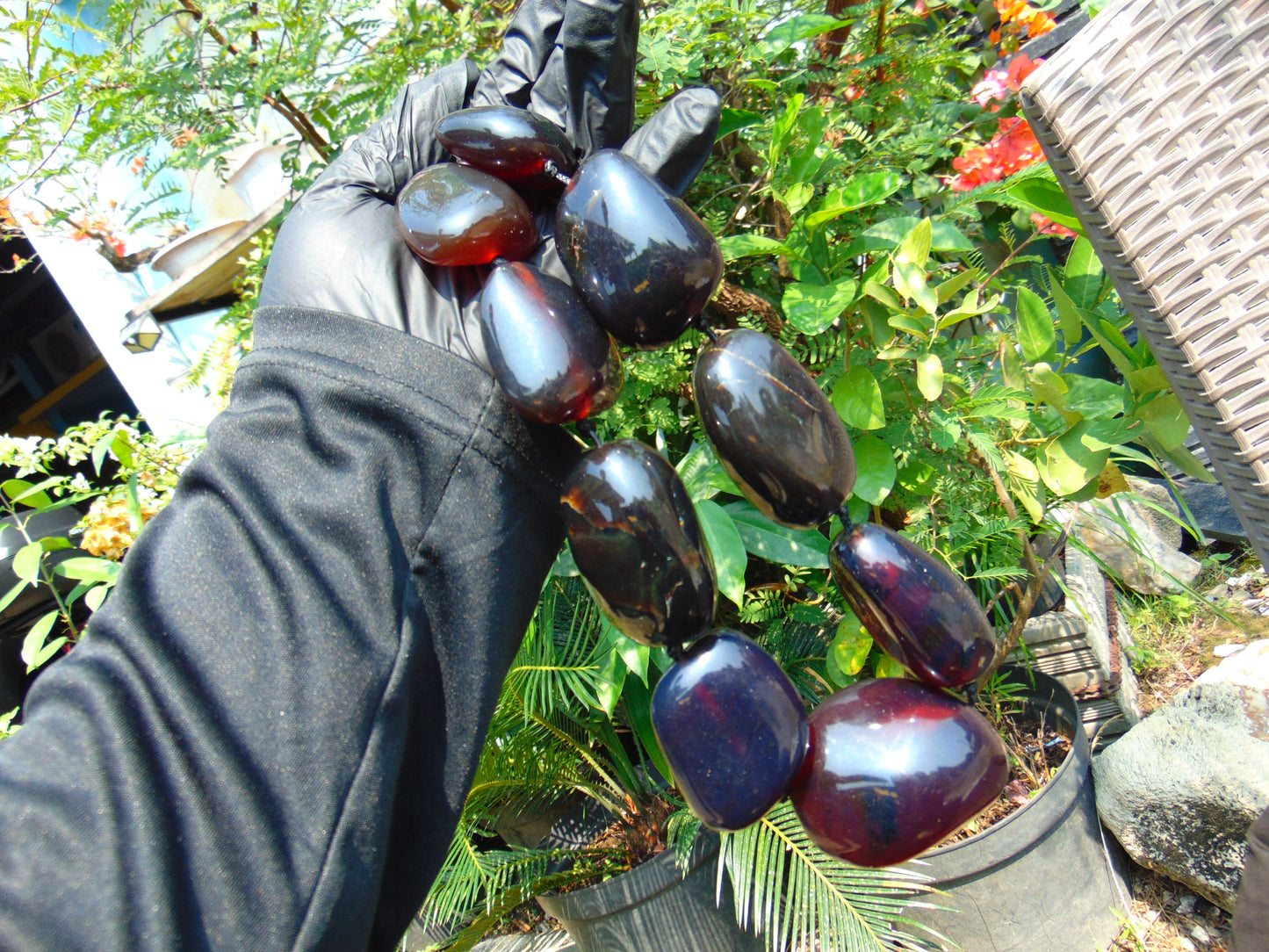 267 gram 9 Beads Big Necklace Indonesian Cherry Red Blue Amber for Healing A9K15