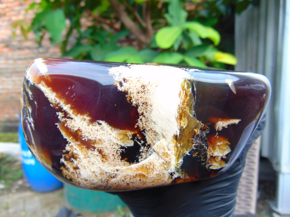 1030 gr Full Polished Indonesian Dark Red Blue Amber for Healing AR209