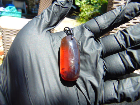9 gram Pendant Indonesian Red Amber for Healing 26Y21