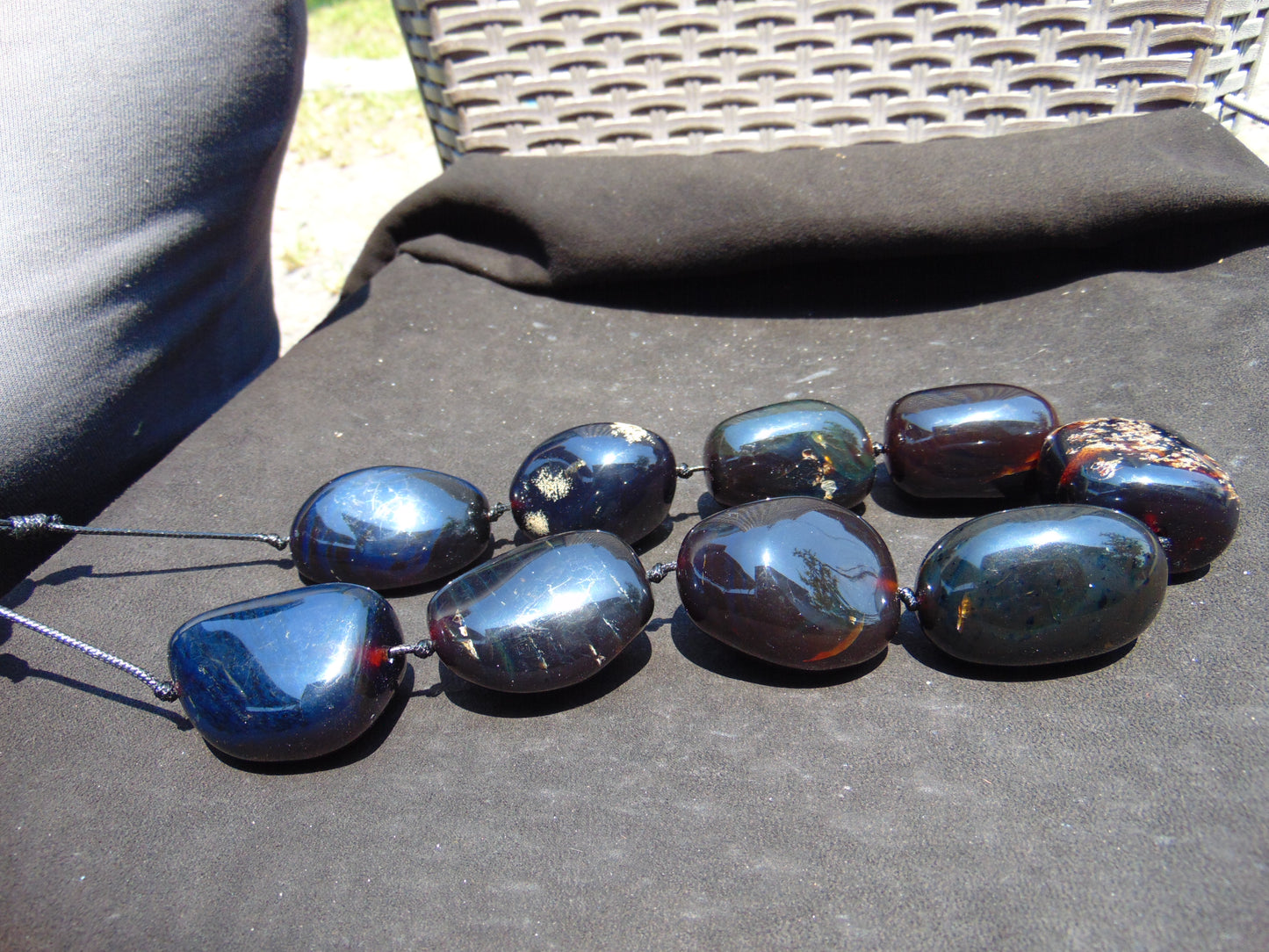 359 gr 9 beads Big Necklace Indonesian cherry blue red Amber for Healing A9K19