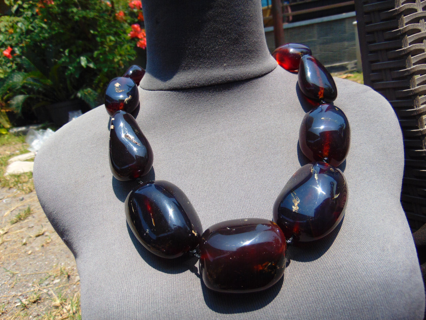 266 gr 9 beads Big Necklace Indonesian Cherry Red Blue Amber for Healing A9K27