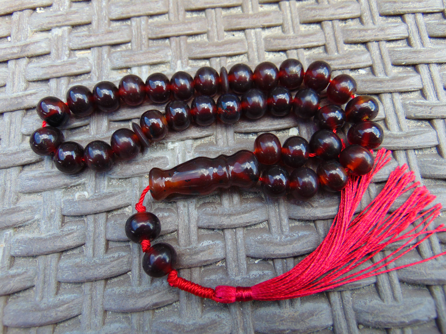 29 gr Hand Tasbih 33+2 Beads 10 mm Indonesian Red Amber for Healing 26TBS25