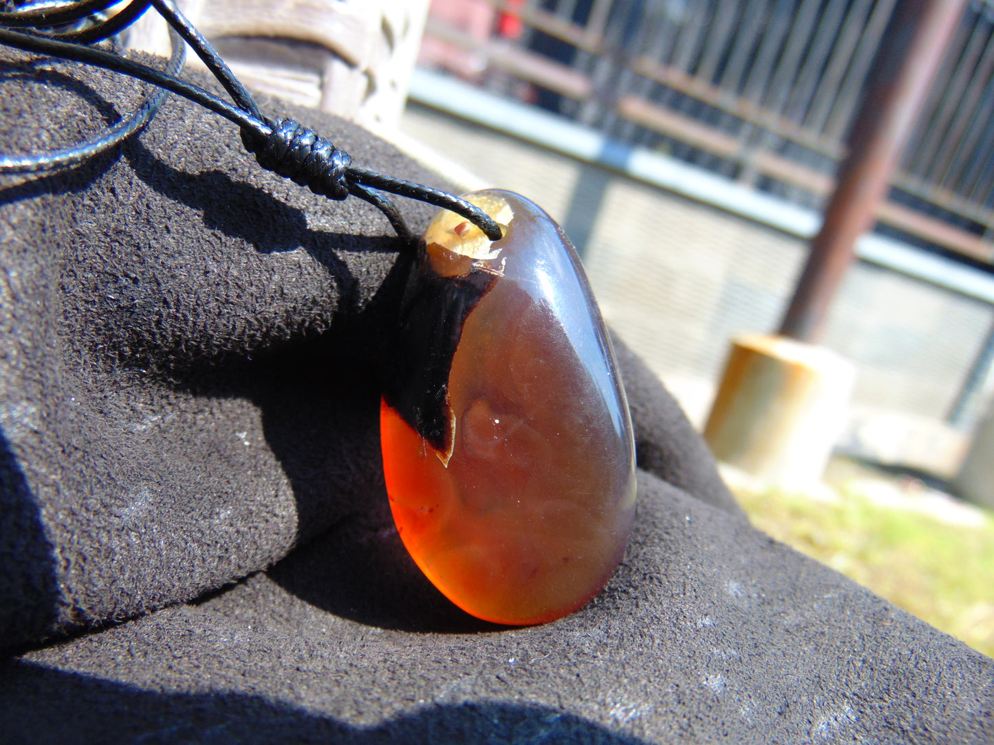 8 gr Pendant Indonesian Amber for Healing A2