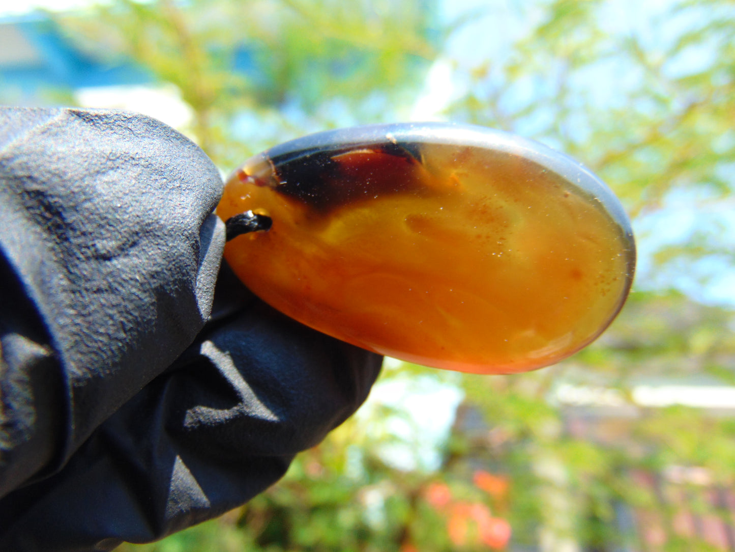 8 gr Pendant Indonesian Amber for Healing A2
