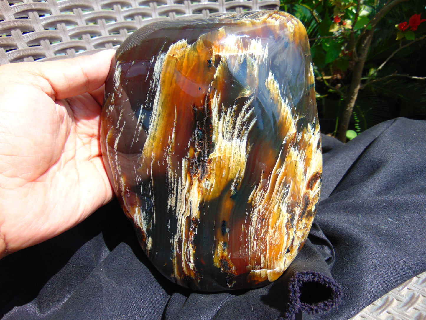 1407 gram Full polished Indonesian Inclusion Green Amber for Healing WY2