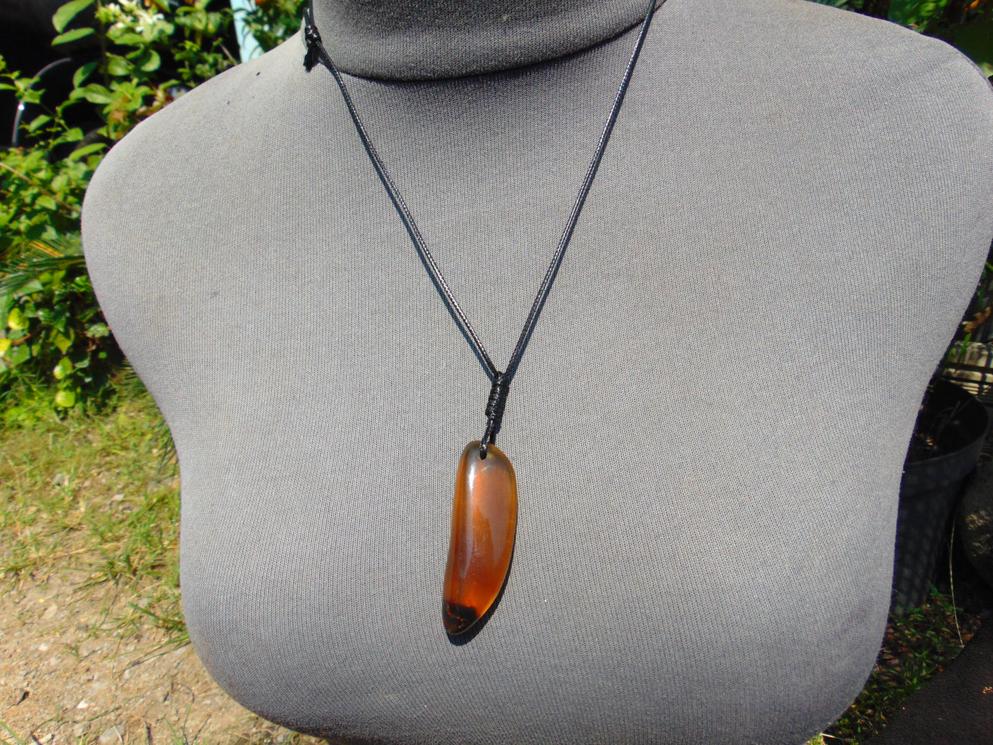 7 gr  Pendant Indonesian Blue Amber for Healing N138