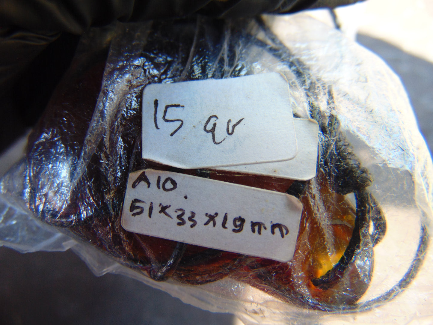 15 gr Pendant Indonesian Amber for Healing A10