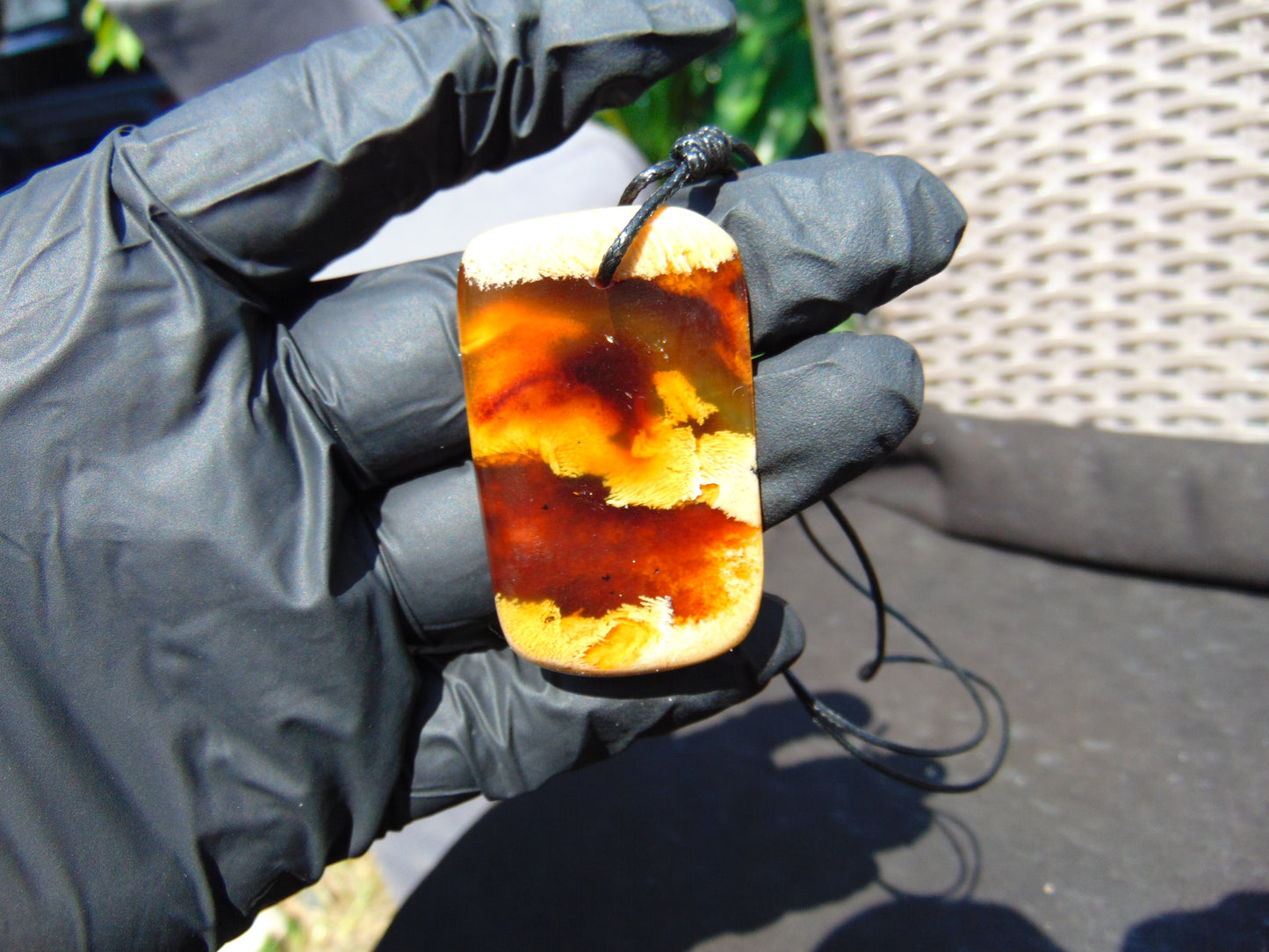 7.64 gr  Pendant Indonesian white Amber for Healing No.61