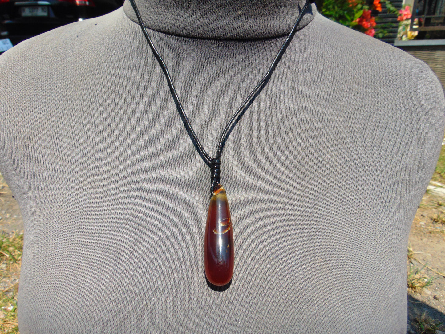 6 gr  Teardrop Pendant Indonesian Amber for Healing AL2
