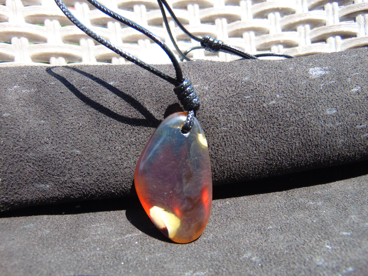 17 gr  Pendant Indonesian Blue Amber for Healing N81
