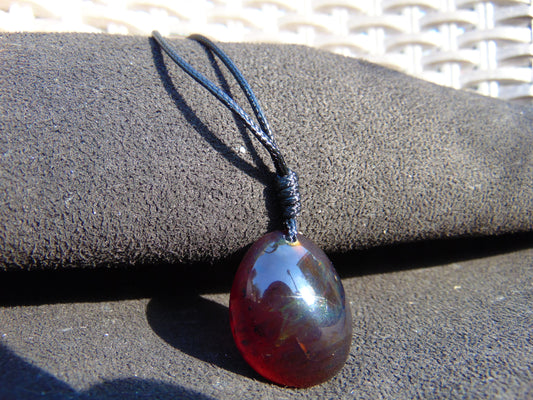 3 gram Pendant Indonesian Red Amber for Healing 25A166
