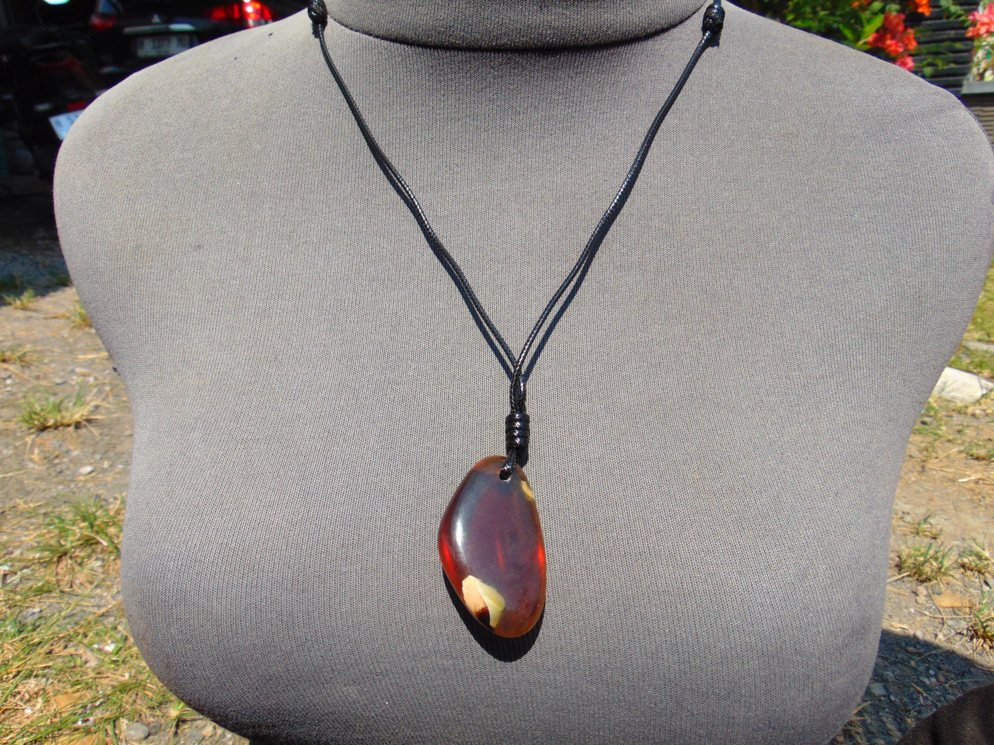17 gr  Pendant Indonesian Blue Amber for Healing N81