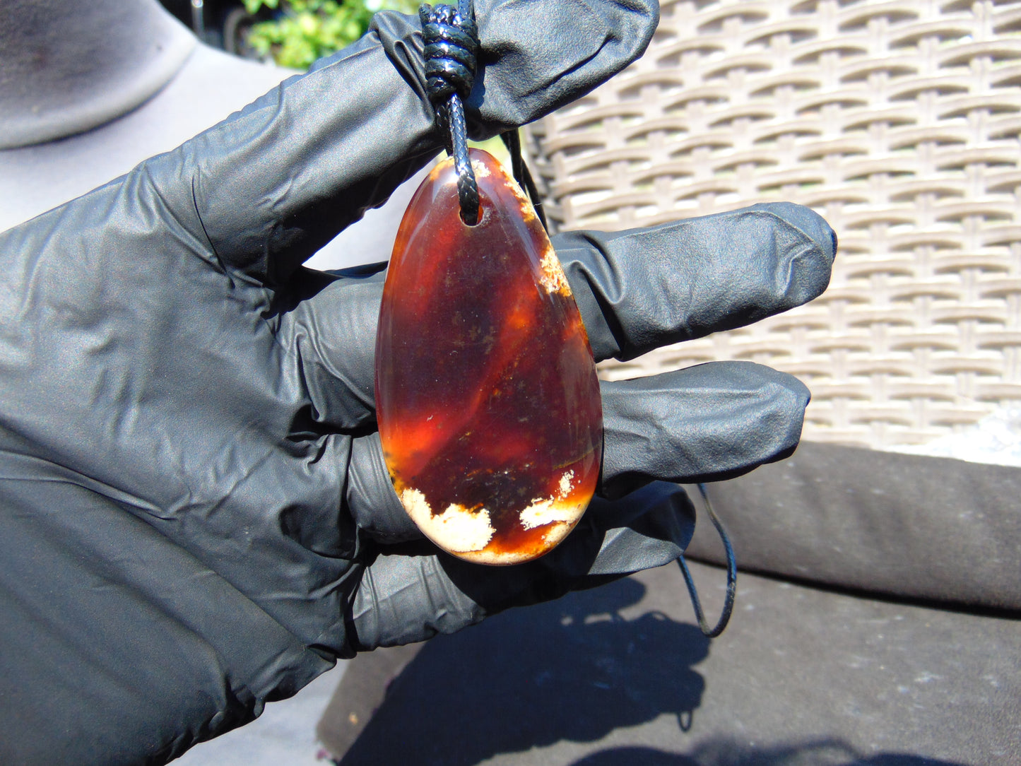 14 gr Pendant Indonesian white blue Amber for Healing Y2