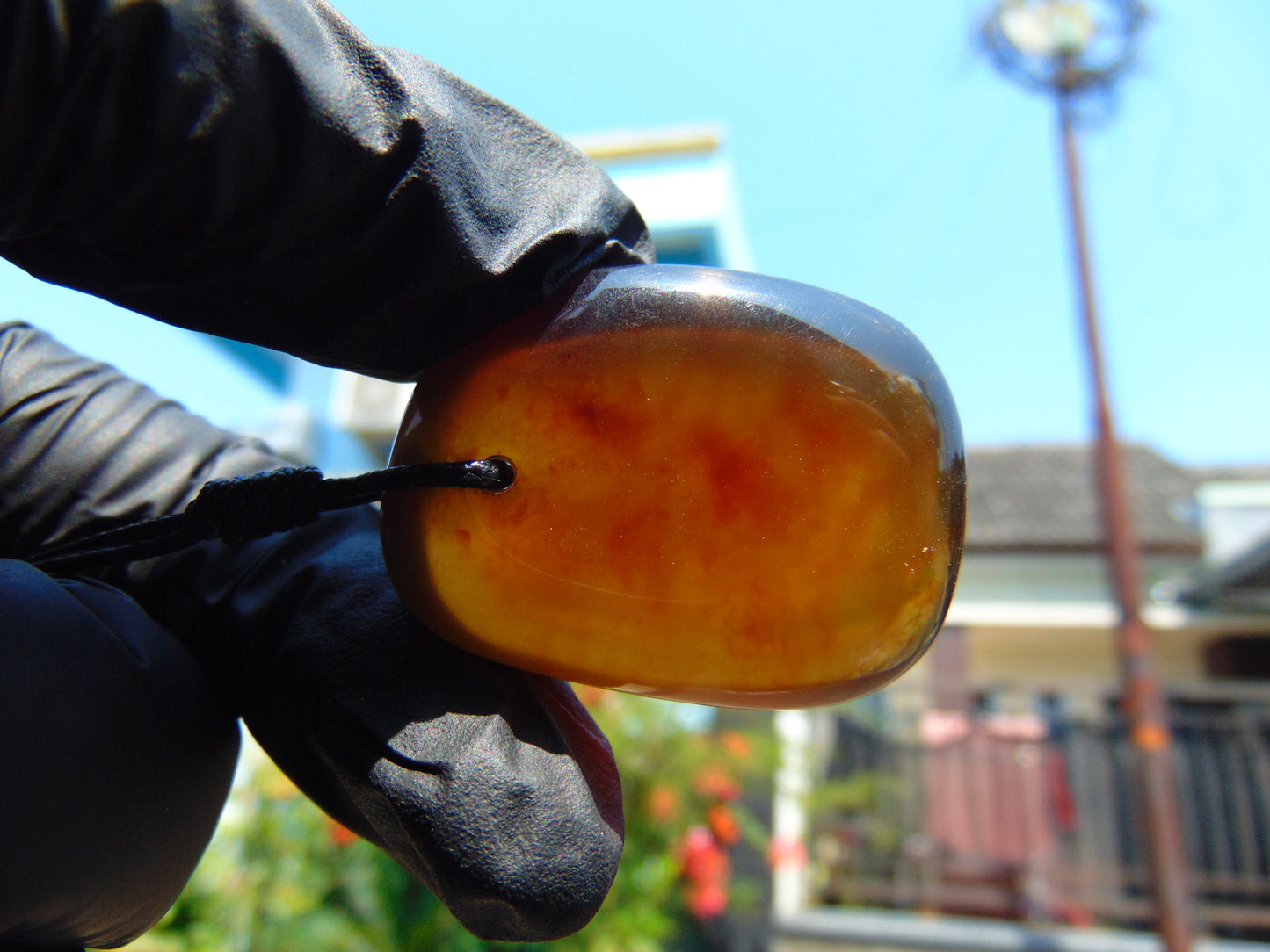 13 gr  Pendant Indonesian Blue Amber for Healing N41