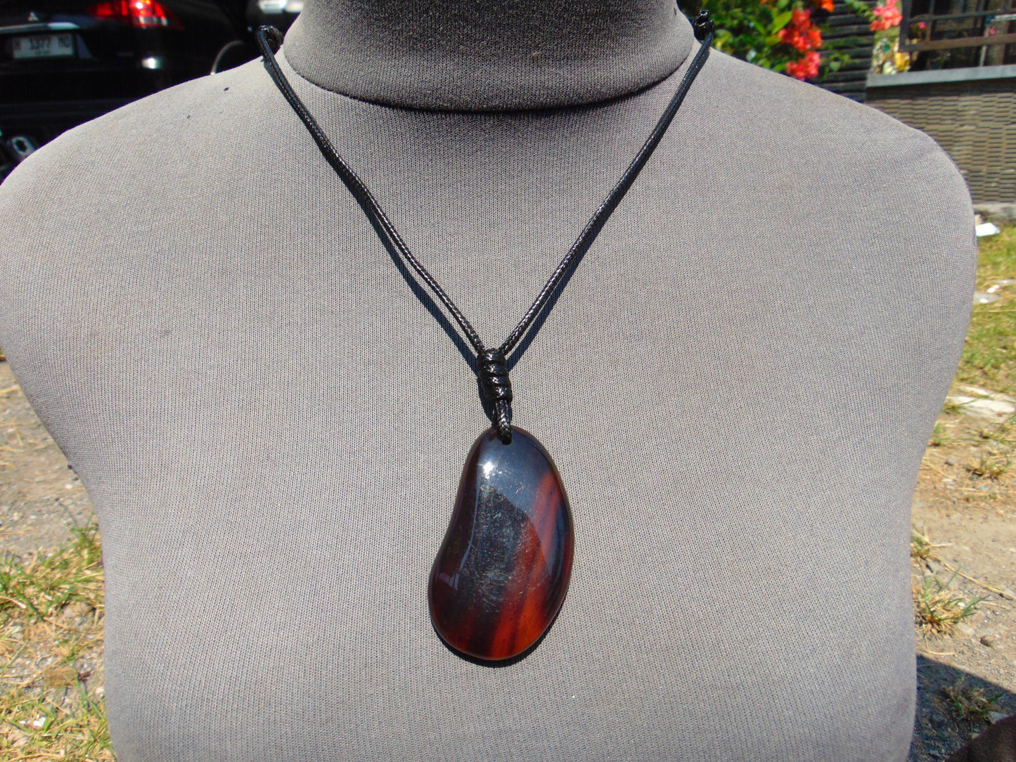 15 gr  Teardrop Pendant Indonesian Amber for Healing FRP1