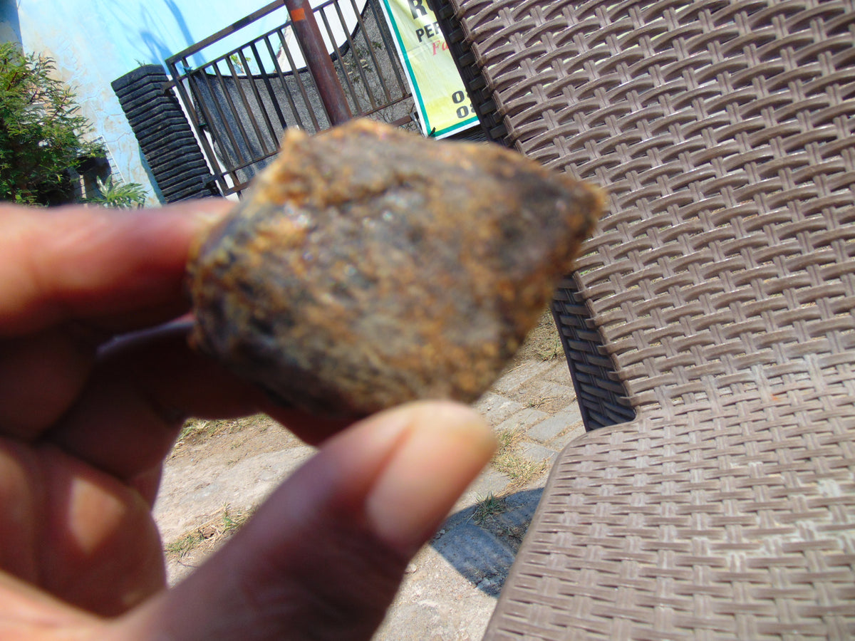 38 gram Rough Raw Indonesian Blue Amber for Healing 26MRB8
