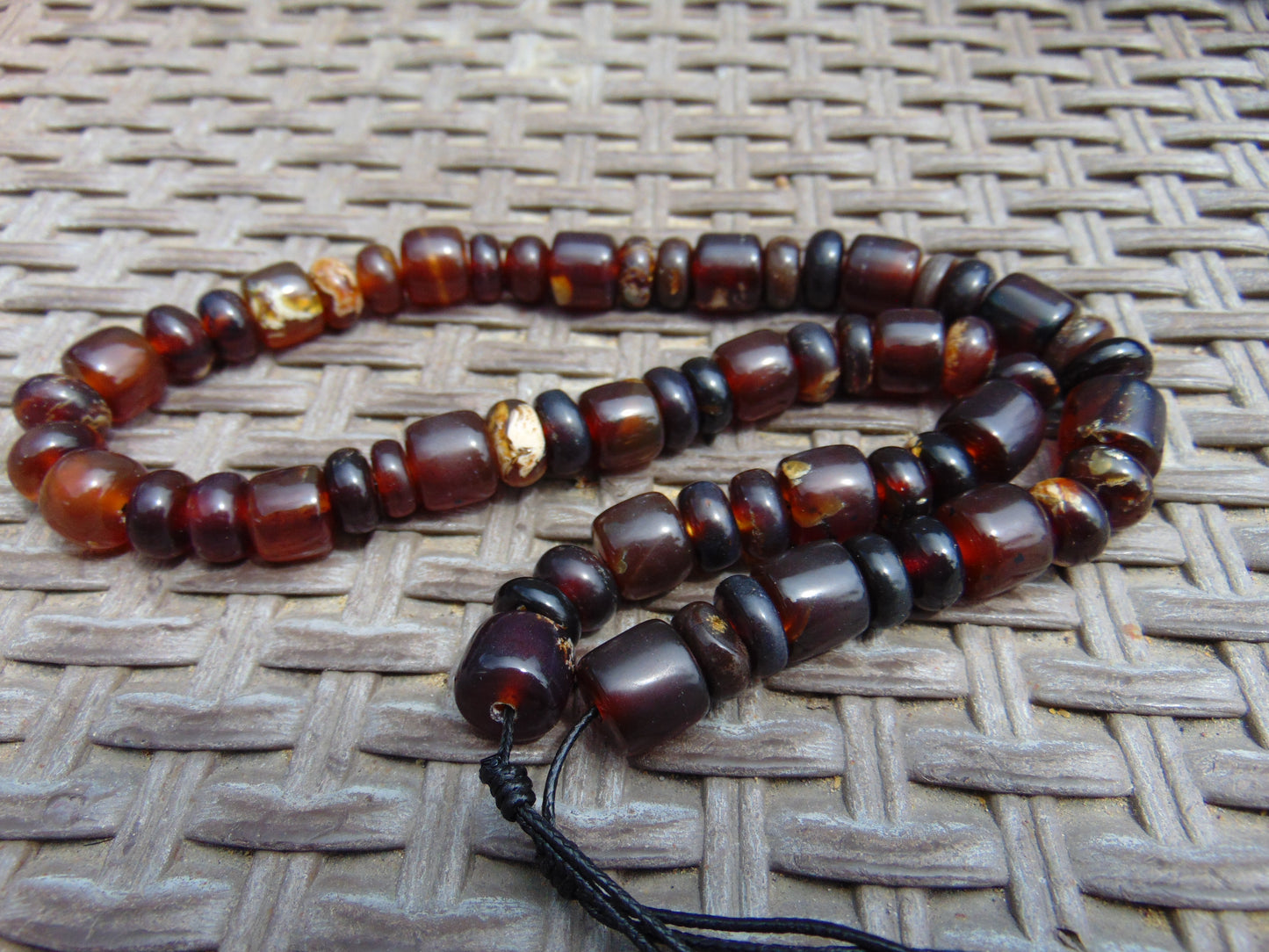 53 gram Small Necklace 61 Beads Indonesian Amber for Healing 26NE1