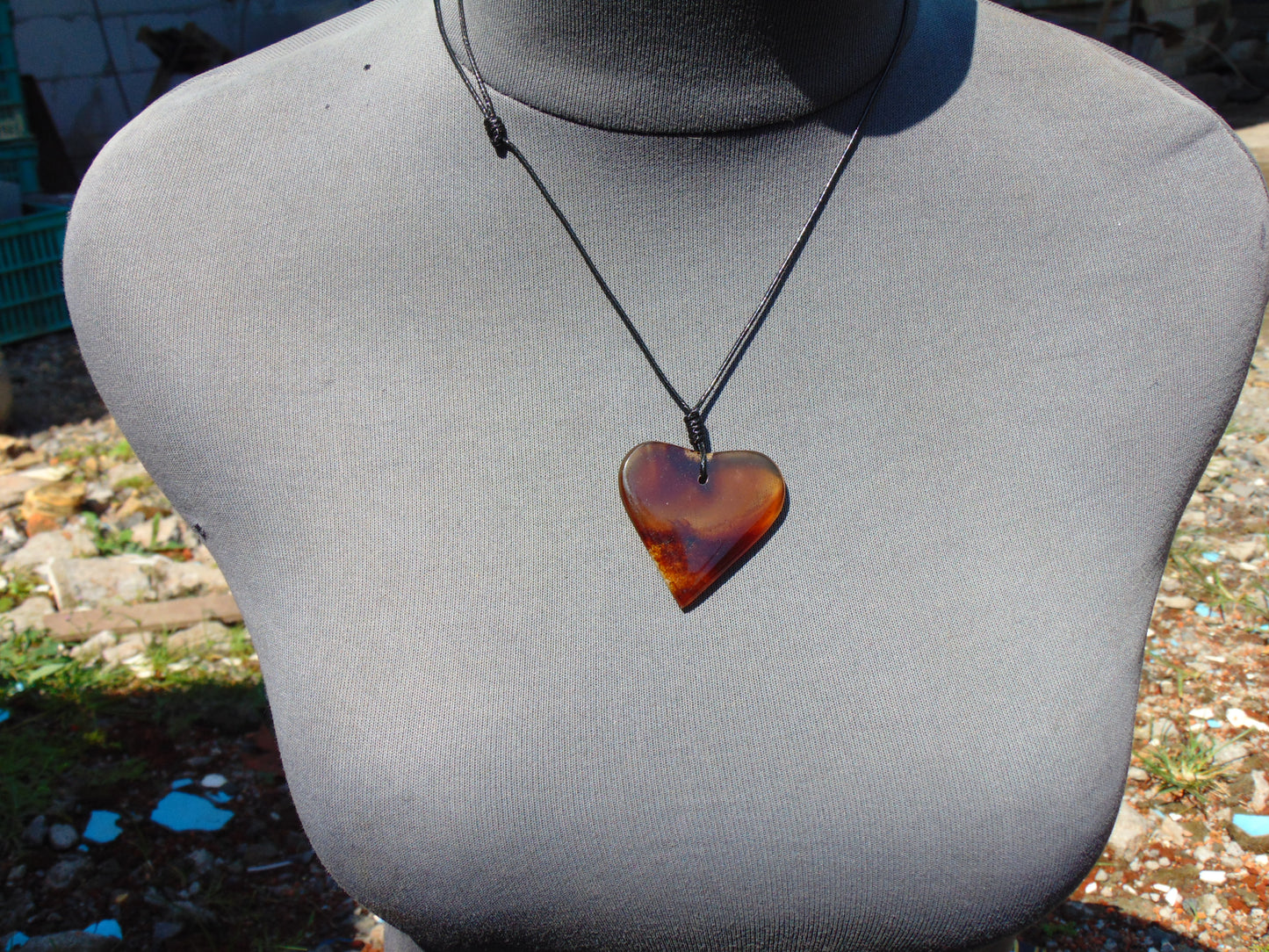 6 gr Heart Pendant Indonesian Amber for Healing 25Y224