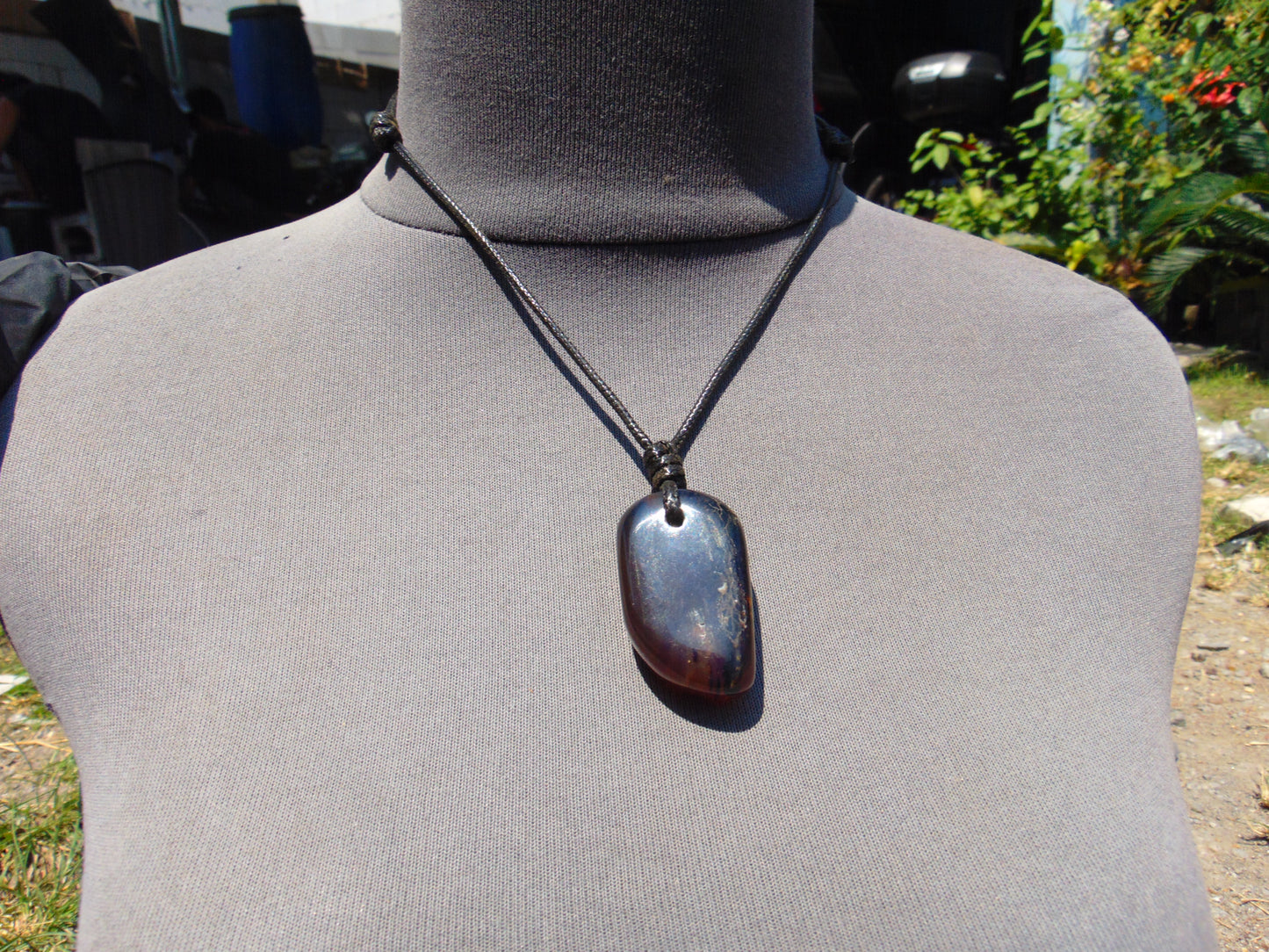 14 gr  Pendant Indonesian Dark Blue Amber for Healing A28