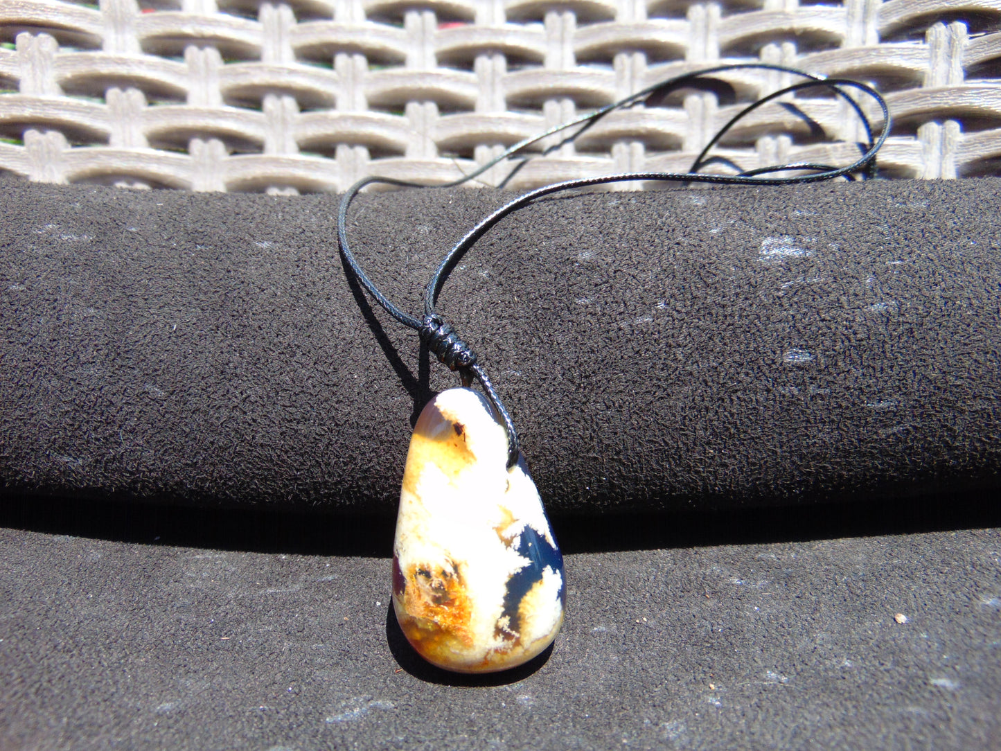 11 gr Teardrop Pendant Indonesian Blue Amber for Healing 25N92