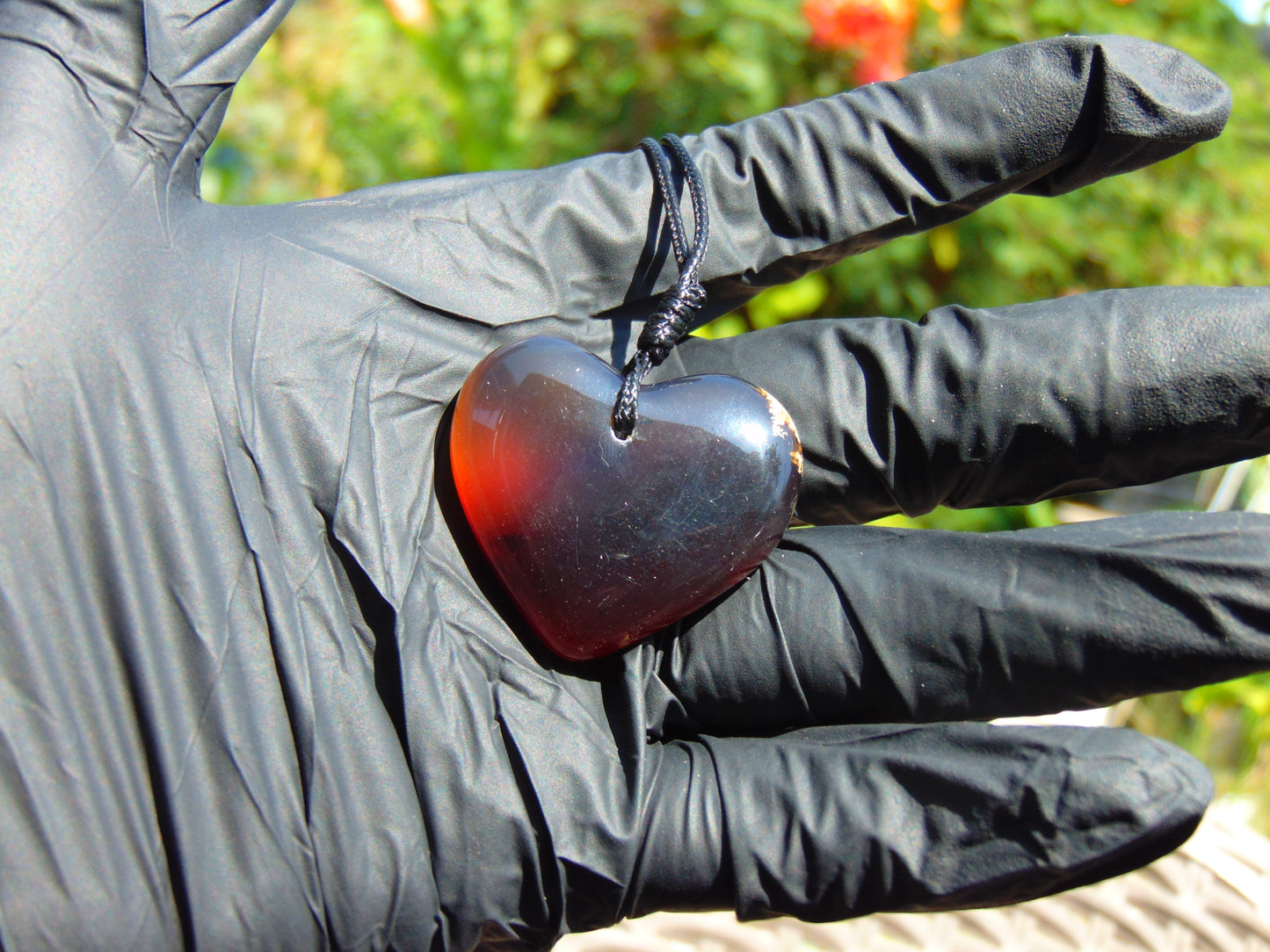 10 gr Heart Pendant Indonesian Blue Amber for Healing 25N211