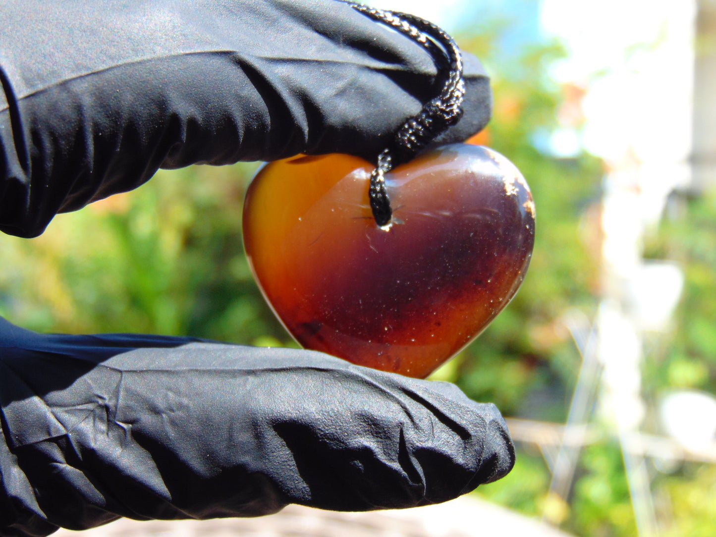 10 gr Heart Pendant Indonesian Blue Amber for Healing 25N211