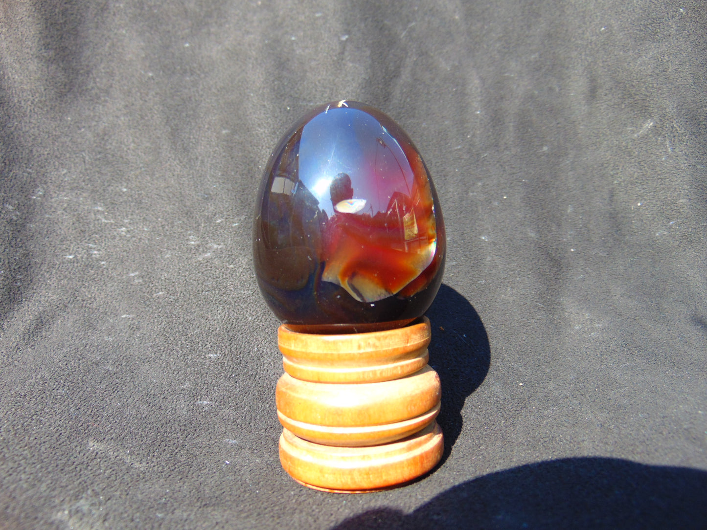64 gr Shaped Egg 58x45 mm Indonesian Amber for Healing AJT386