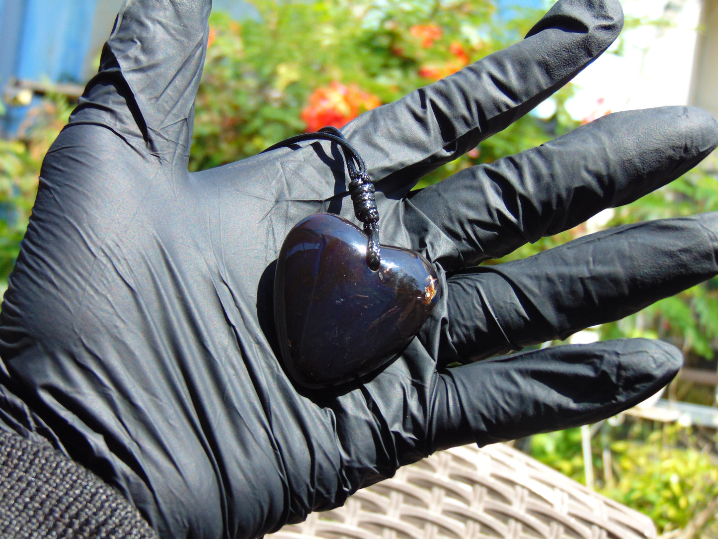 16 gr Heart Pendant Indonesian Blue Amber for Healing 25N254