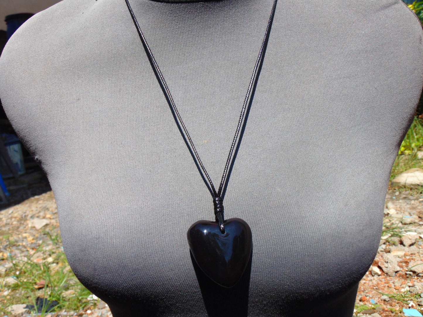 16 gr Heart Pendant Indonesian Blue Amber for Healing 25N254