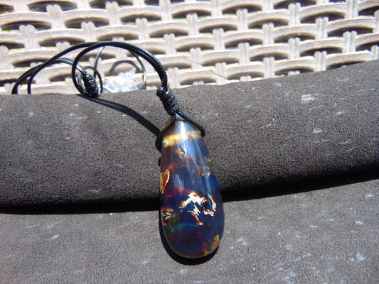 26 gr Teardrop Pendant Indonesian White Amber for Healing 25Y3