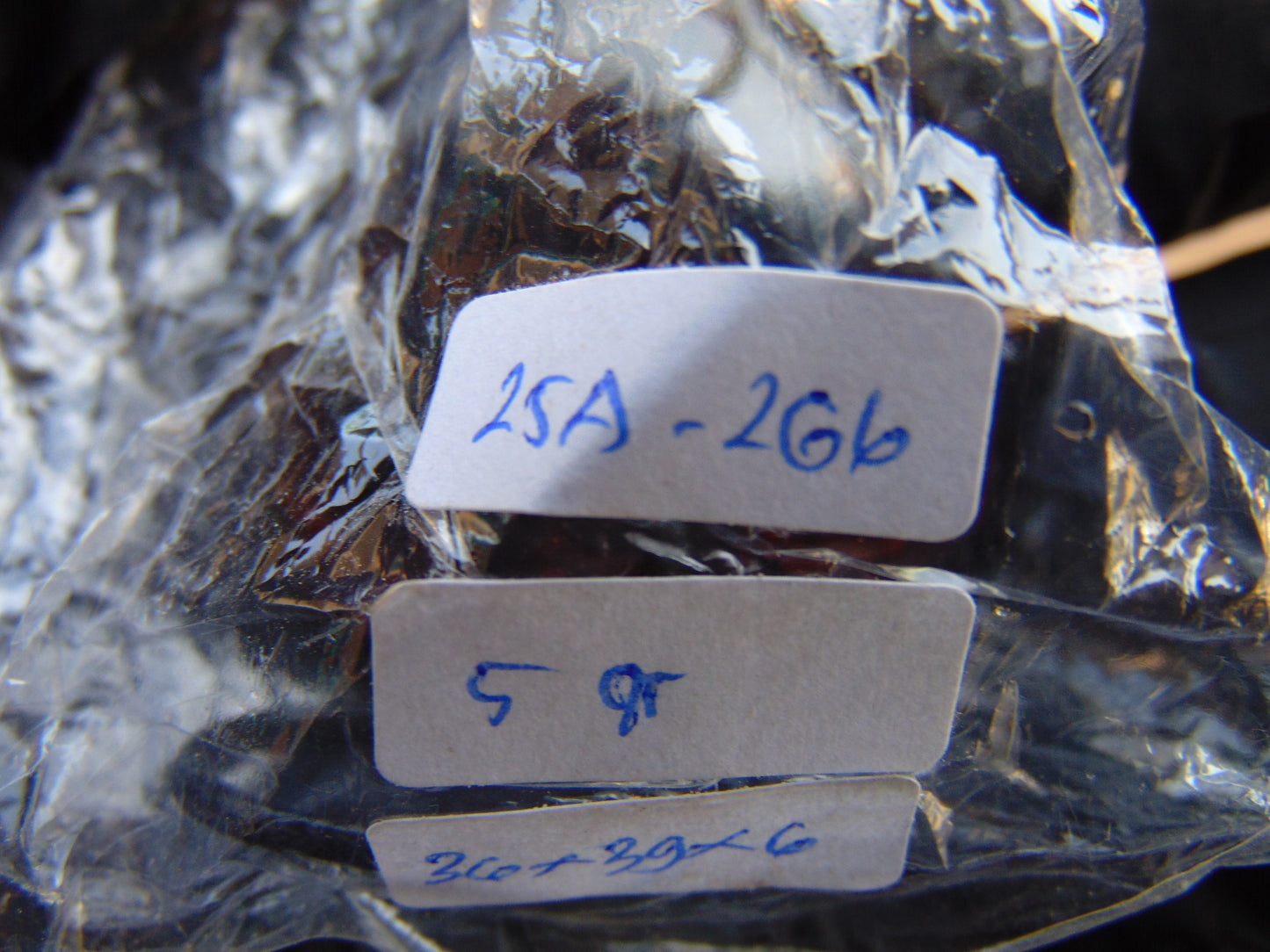 5 gr Heart Pendant Indonesian Blue Amber for Healing 25A266