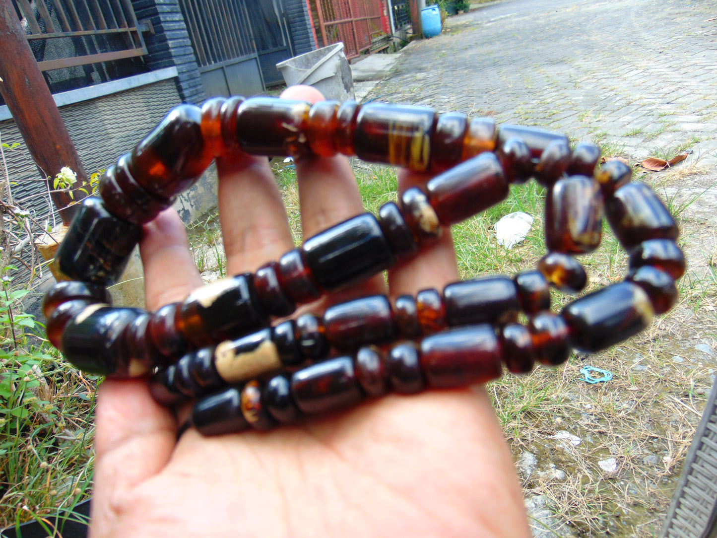 90 gr Small Necklace 55 beads Indonesian Black Blue Amber for Healing 26NE48