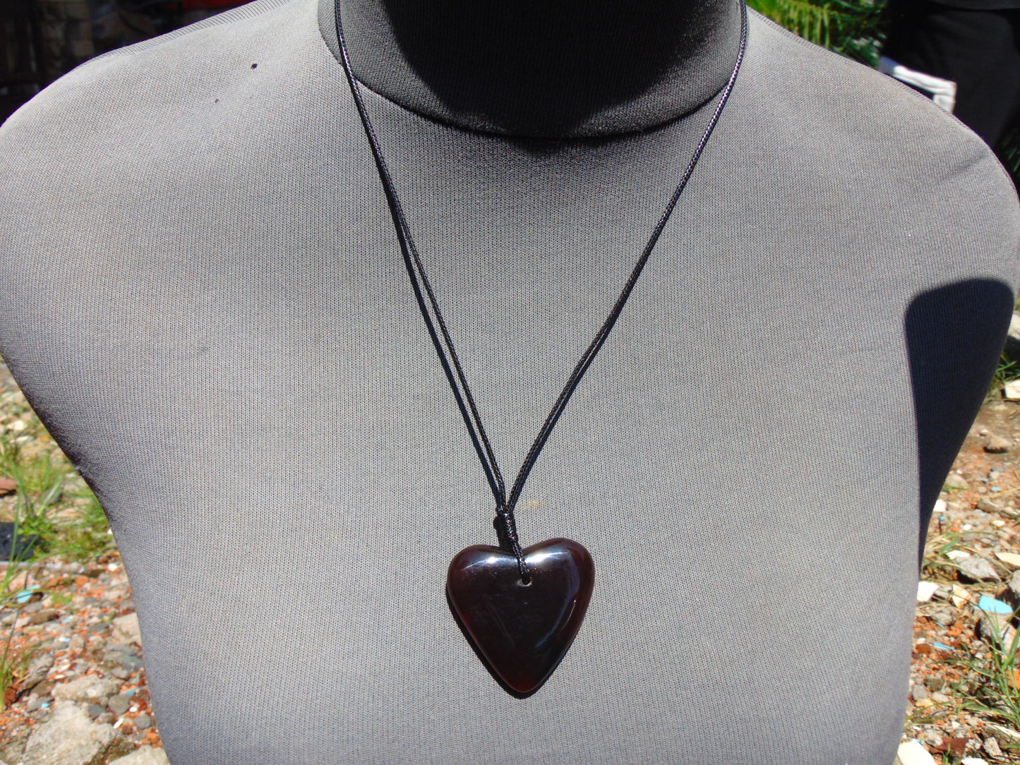 7 gr Heart Pendant Indonesian Red Amber for Healing 25A269