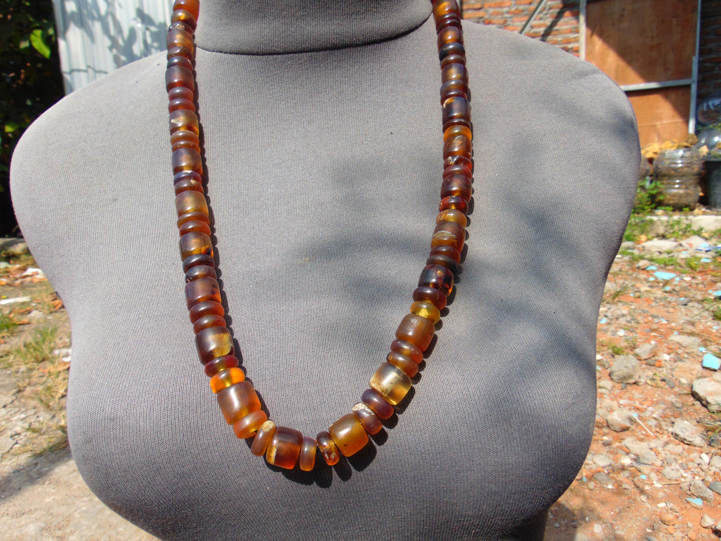 57 gr Small Necklace beads Indonesian Yellow Blue Amber for Healing 26NE52