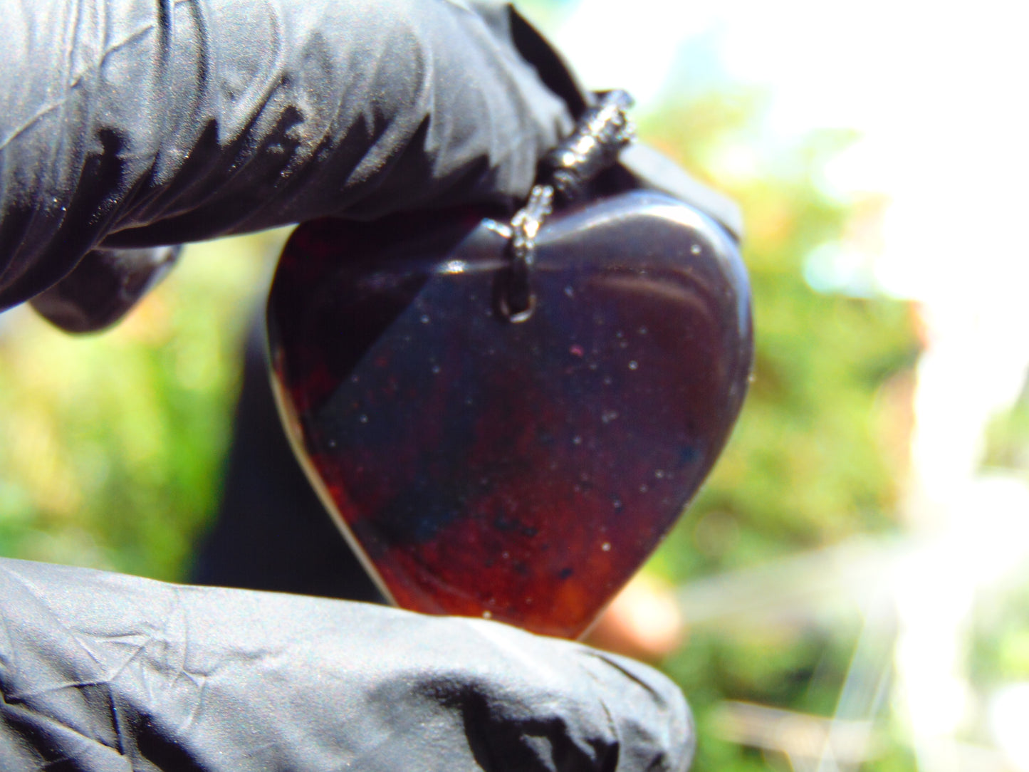 7 gr Heart Pendant Indonesian Blue Amber for Healing 25A274