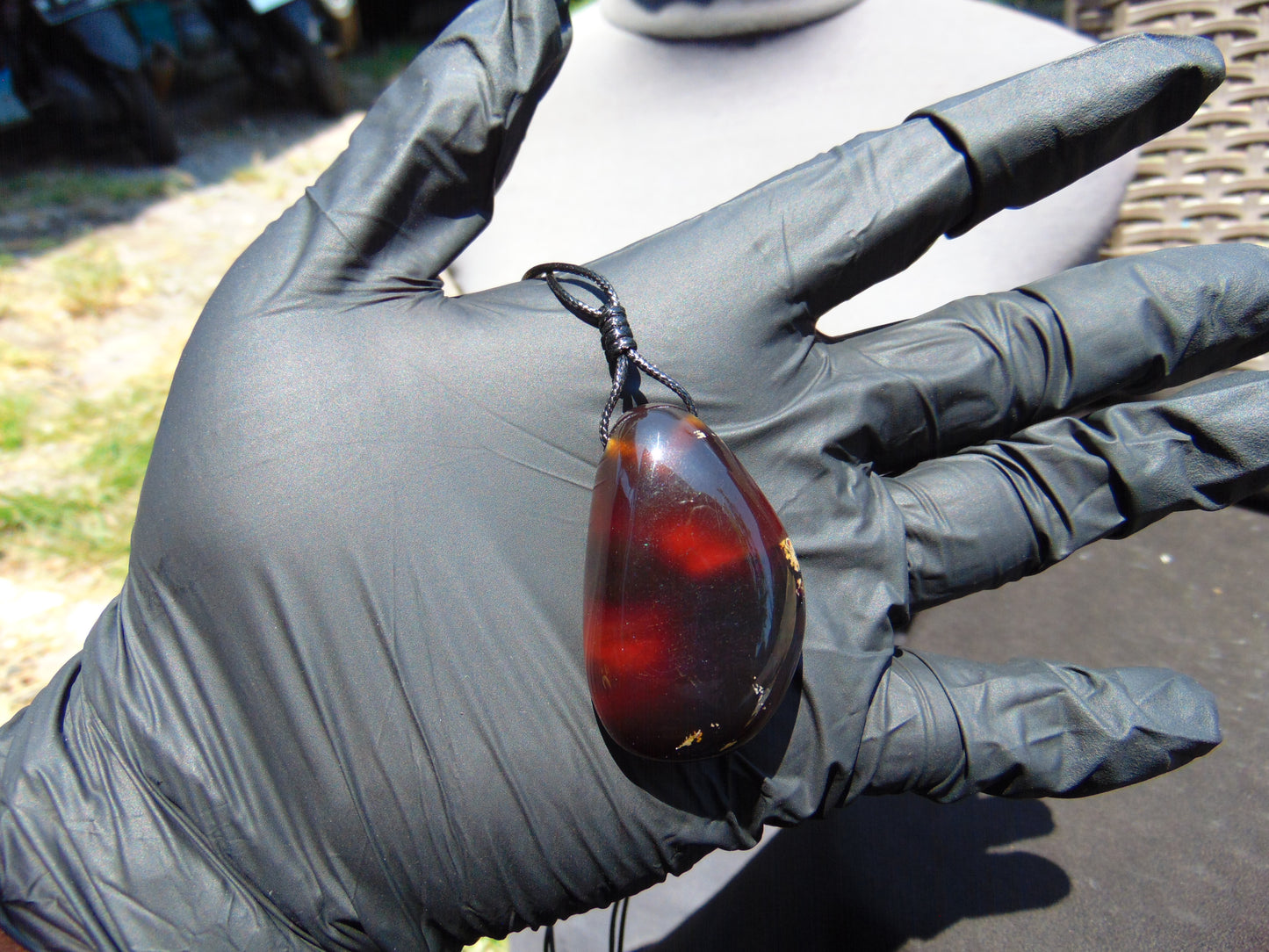 13 gr  Pendant Indonesian Amber for Healing A83