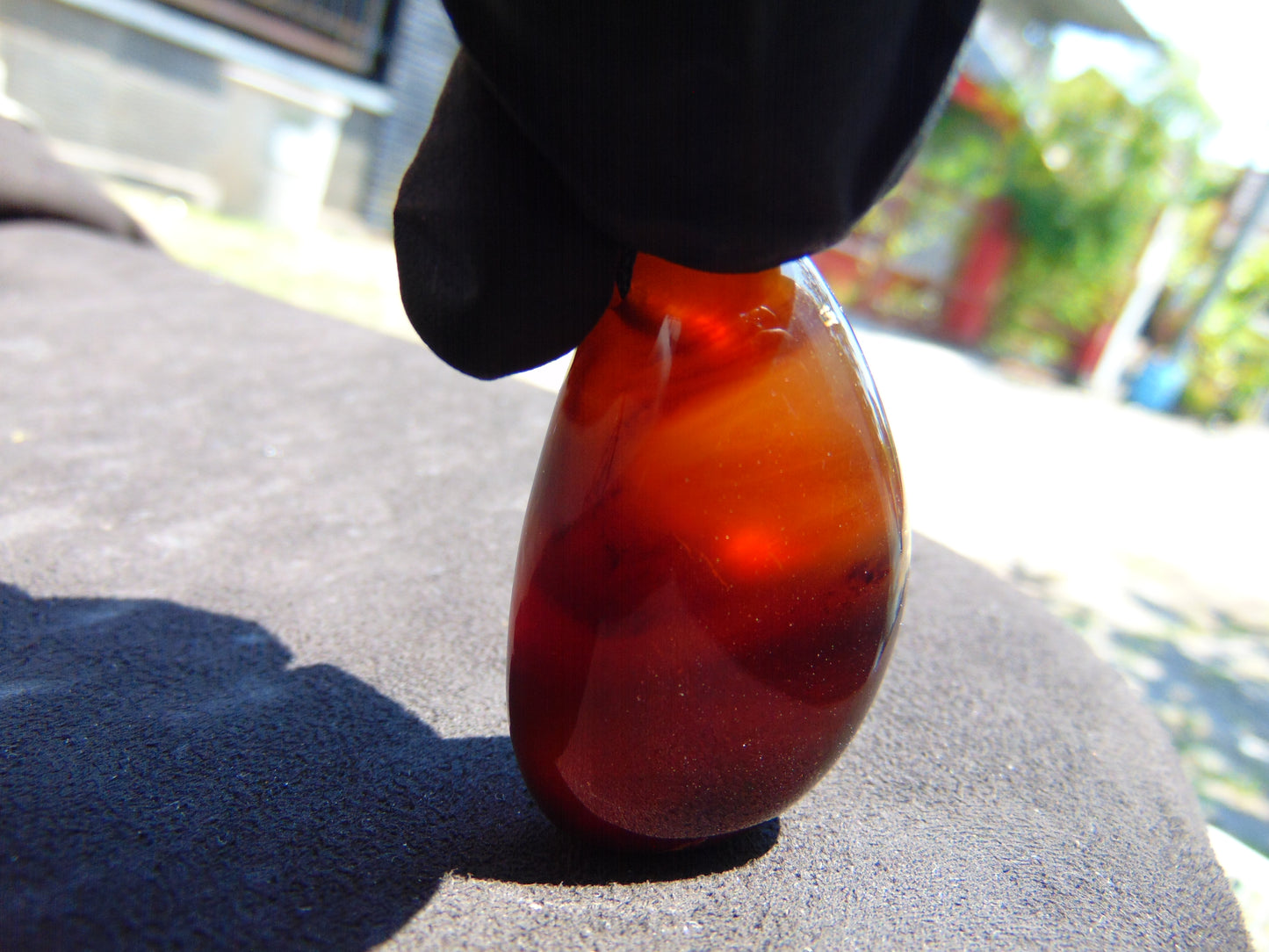13 gr  Pendant Indonesian Amber for Healing A83