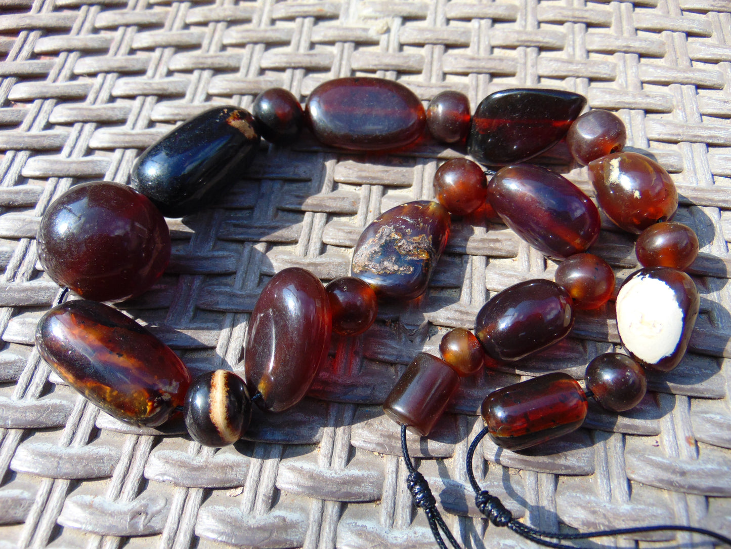 114 gr Small Necklace beads Indonesian Amber for Healing 26NE41