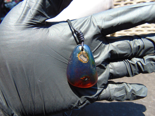 7 gr  Pendant Indonesian Blue Amber for Healing A39