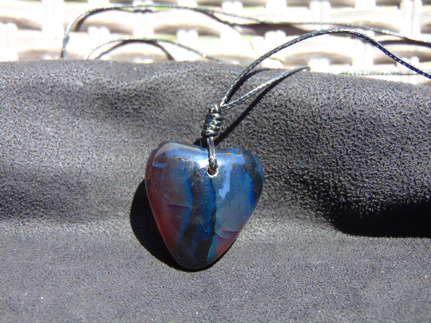 8 gr Heart Pendant Indonesian Blue Amber for Healing 25Y184