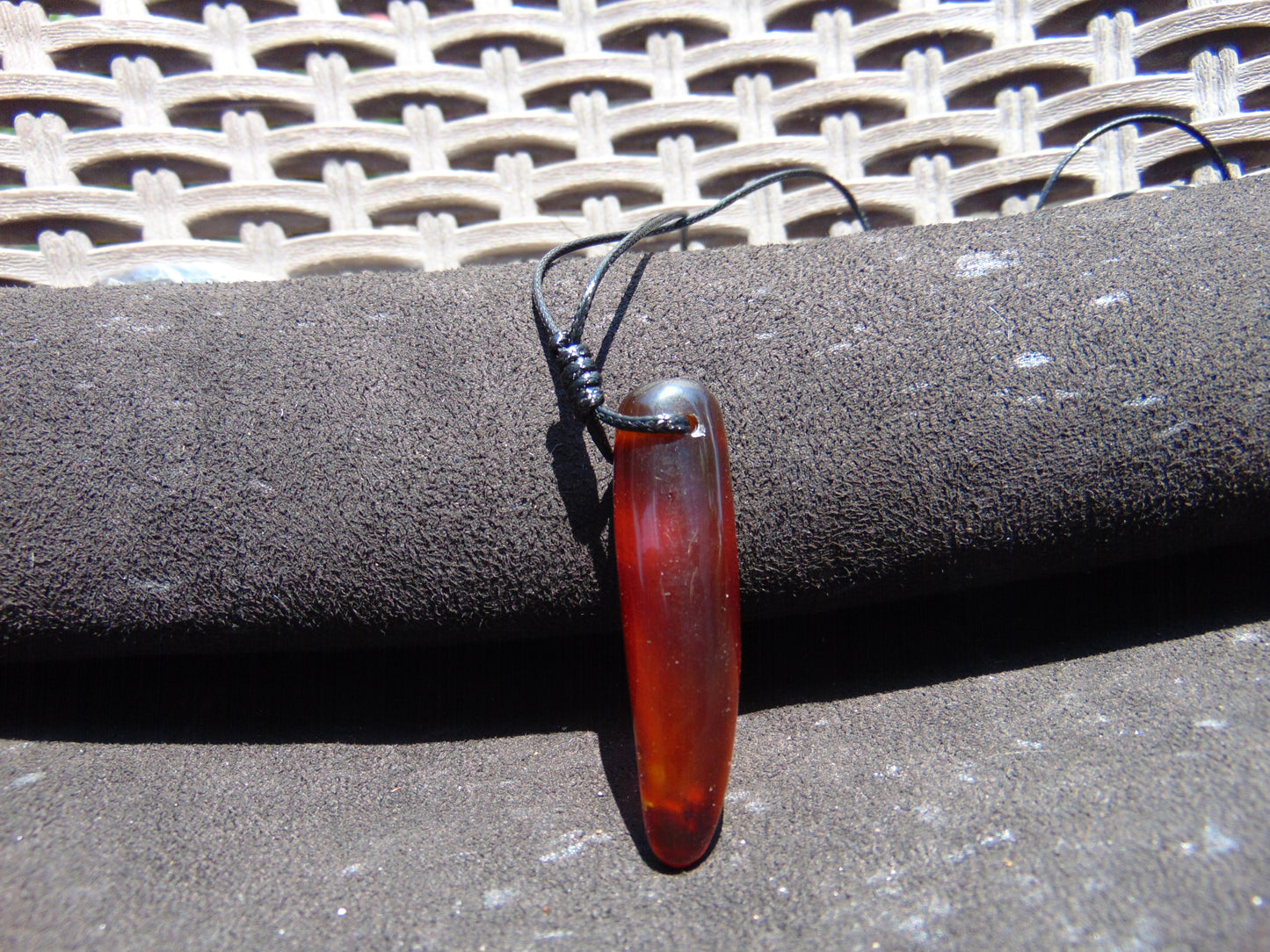 6 gr  Pendant Indonesian Blue Amber for Healing P473